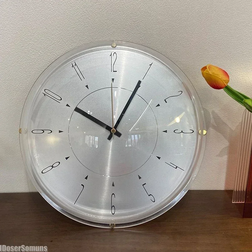 Lighting Home Decor Wall Clocks - GGE ساعة حائط مستديرة الشمال الحديثة