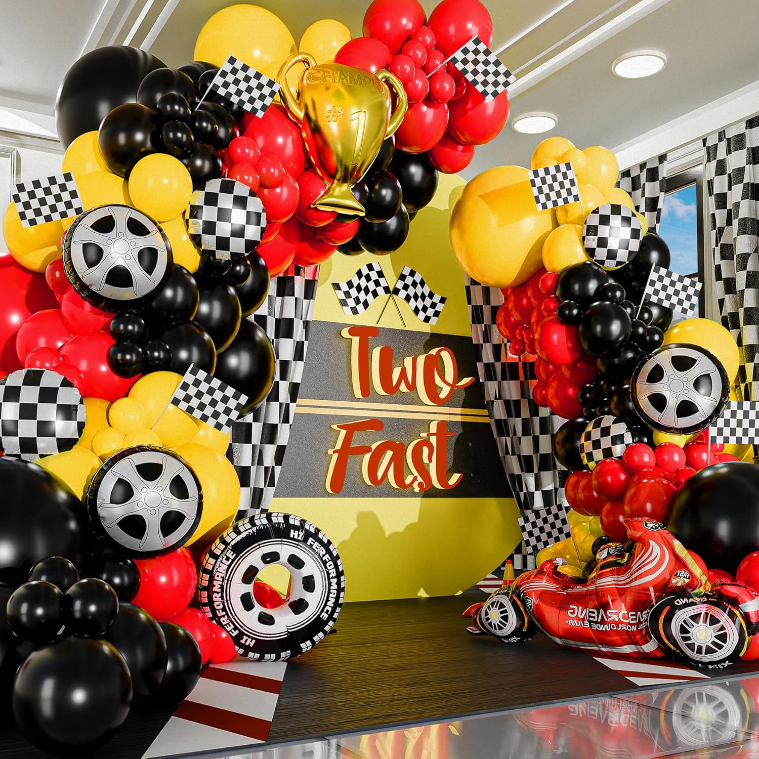 طقم قوس بالونات سيارة سباق أحم - مراجعة Lighting Mcqueen Decor وسعره